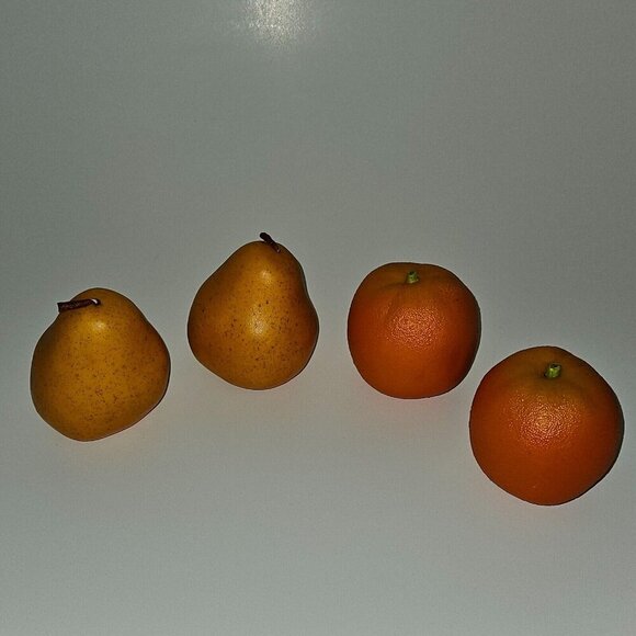 4 Pieces Fake Faux Decorative Fruit Lot Oranges Pears Realistic Life Size - Picture 2 of 15